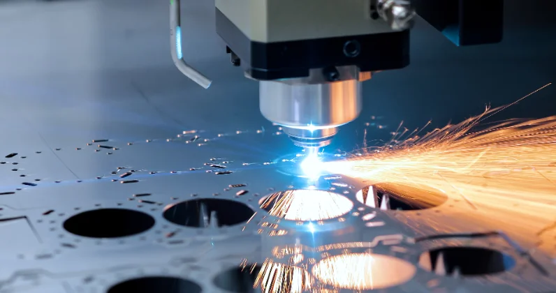 Laser cutting photo
