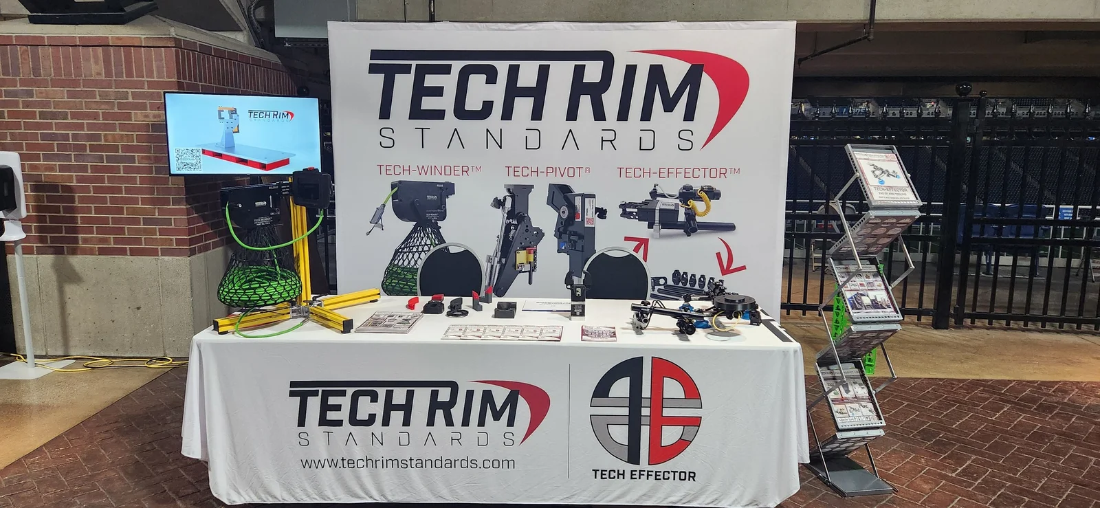 Manufacturing in America show photo